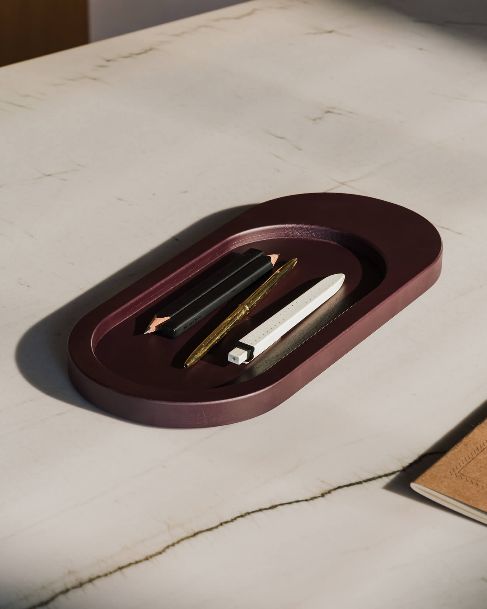 Tenu Tray