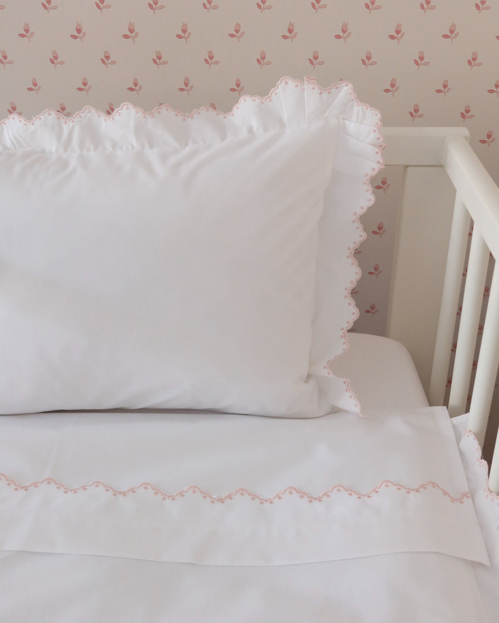 Camélia Pillowcase - Cotton (200 Thread Count Percale)
