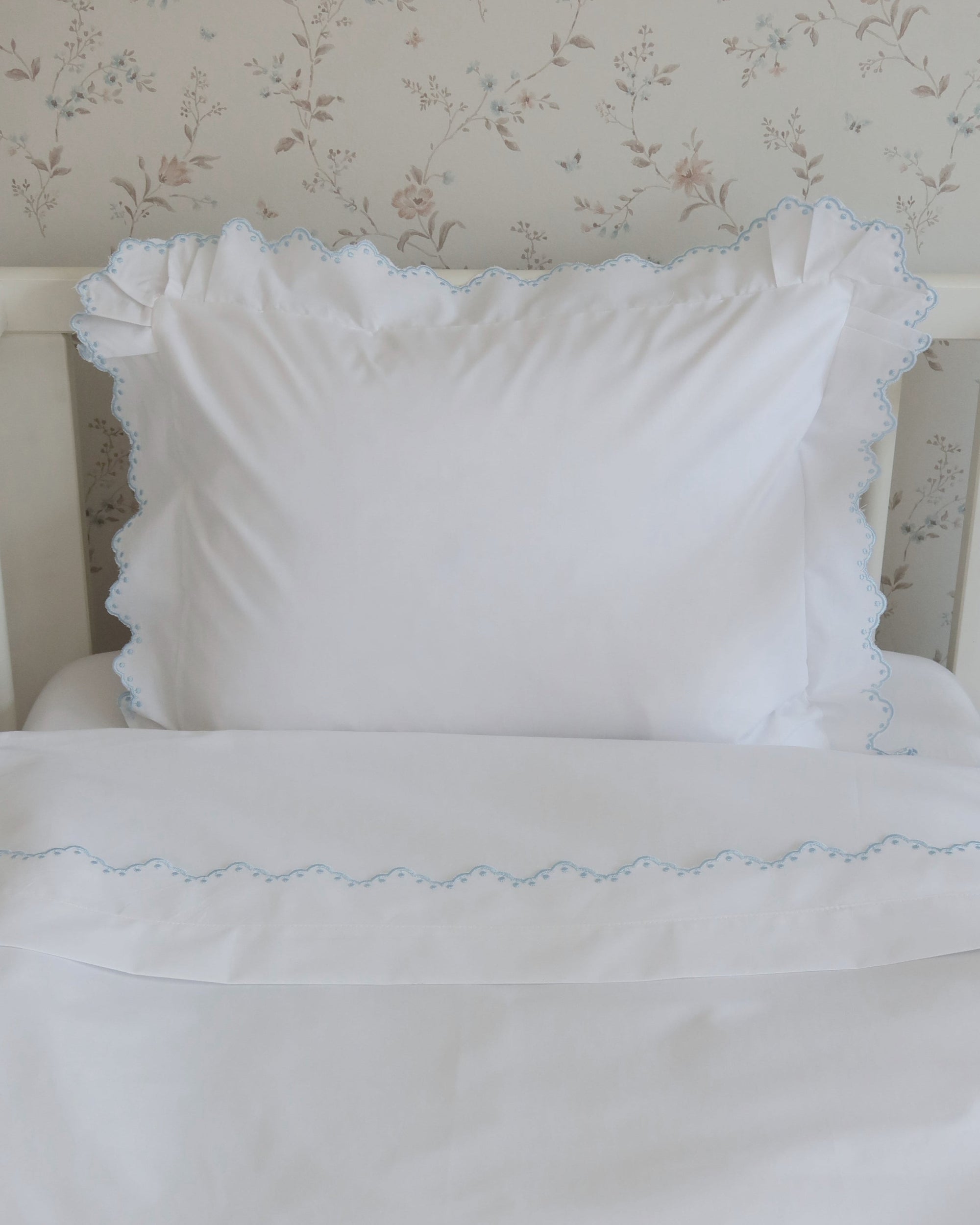 Camélia Pillowcase - Cotton (200 Thread Count Percale)