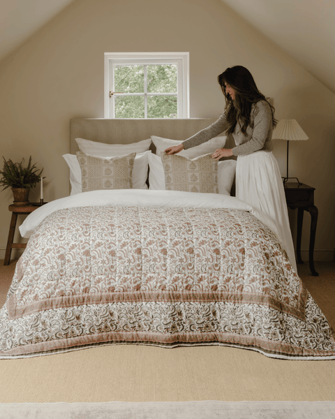 The Reverse Paisley Quilt