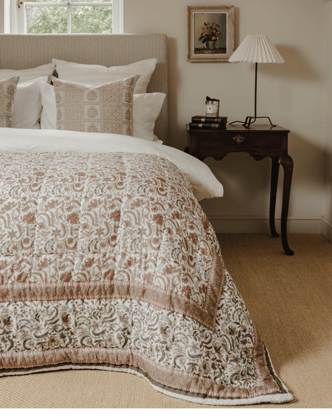 The Reverse Paisley Quilt