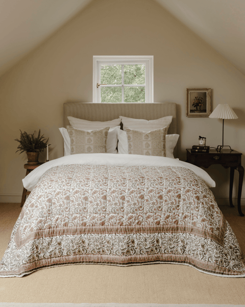 The Reverse Paisley Quilt