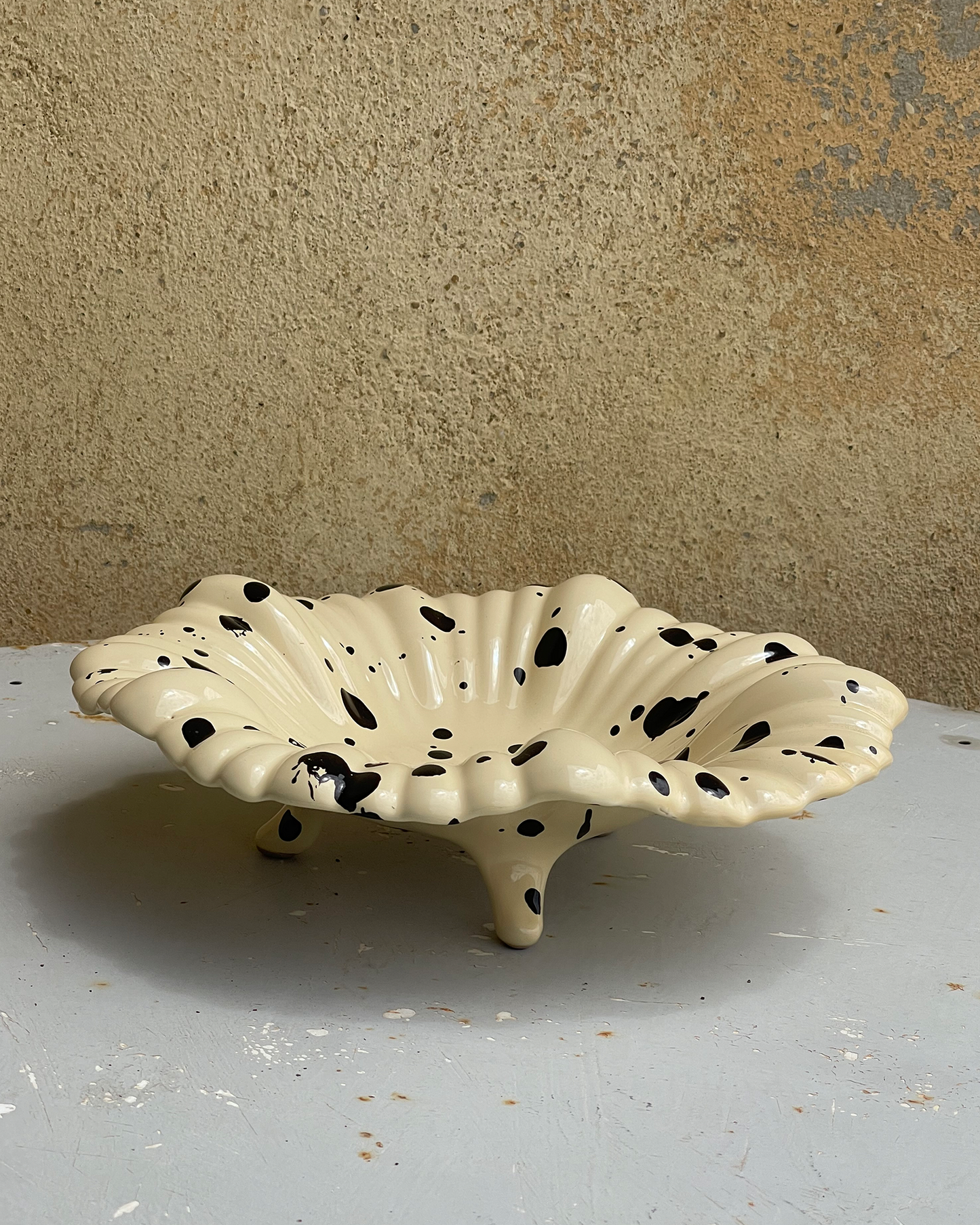 The Ribboned footed bowl