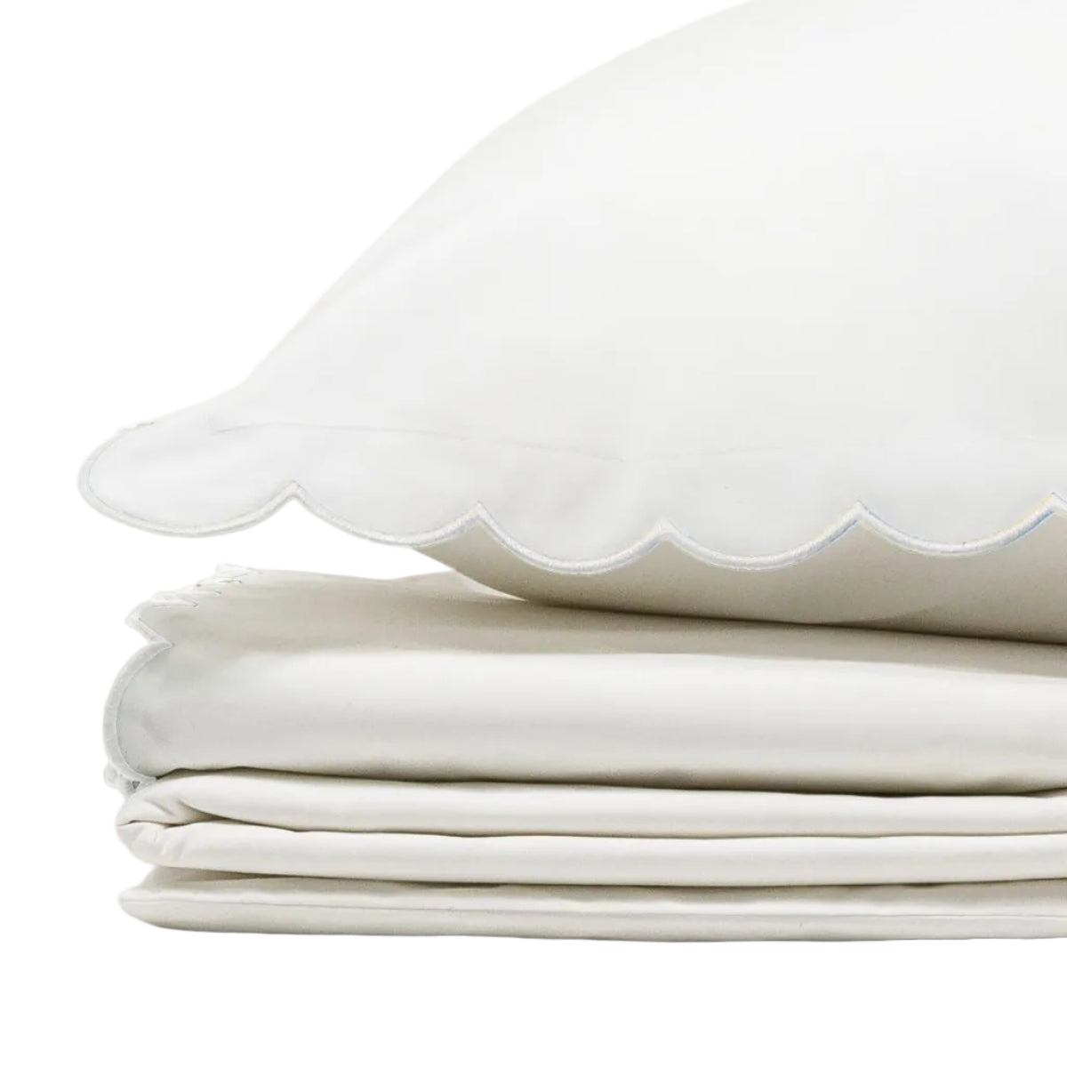 Scalloped Cotton Percale Bedding Set in White