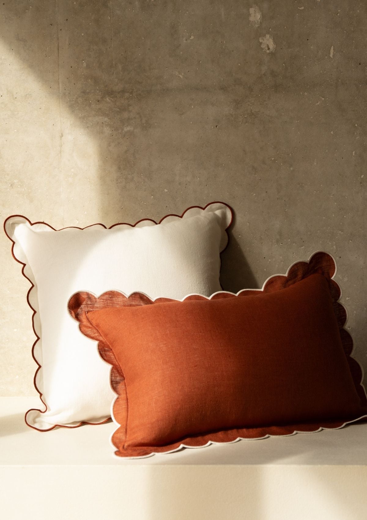 Scalloped Rectangular Linen Cushion in Terracotta & White