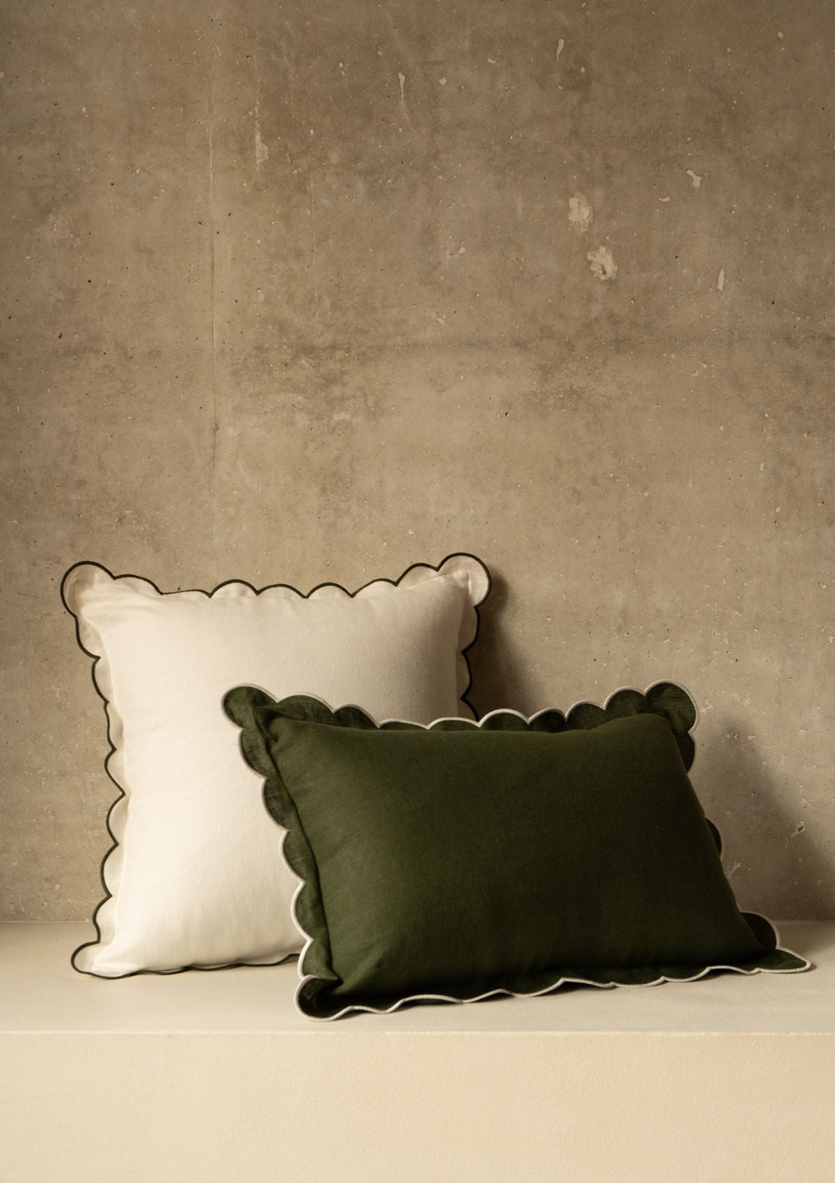 Scalloped Rectangular Linen Cushion in Forest Green & White
