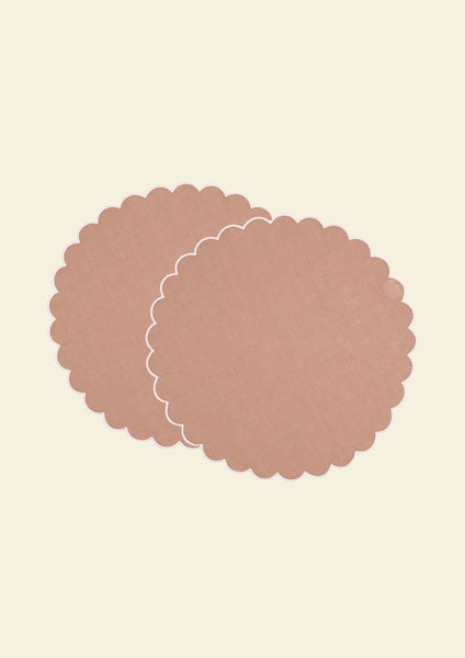 The Blushed pink and White linen scalloped round placemats (set of 2)
