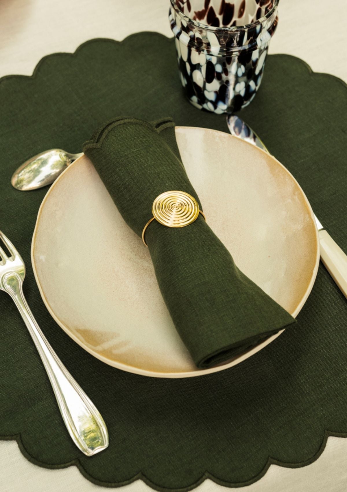 Gold Jewelled Napkin Rings (Set of 6)
