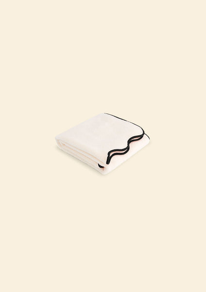 Ivory & Black Cotton Wavy Bath Towel