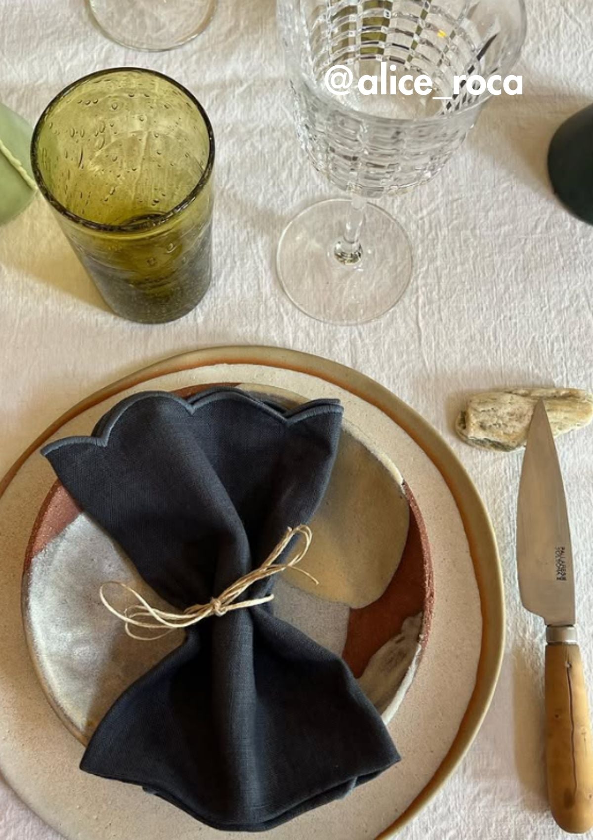 The Slate Blue Linen Scalloped Napkins (Set of 2)