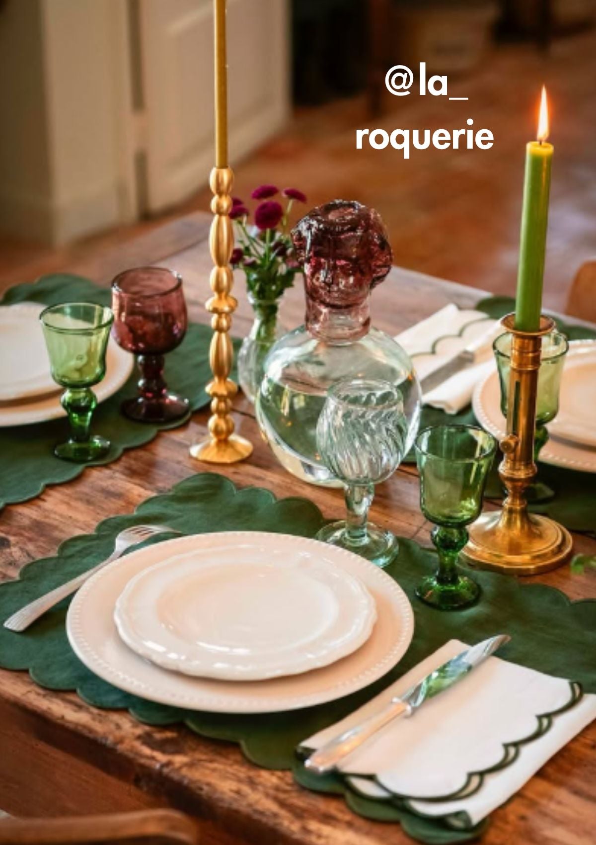 The Forest Green Linen Scalloped Rectangular Placemats (Set of 2)