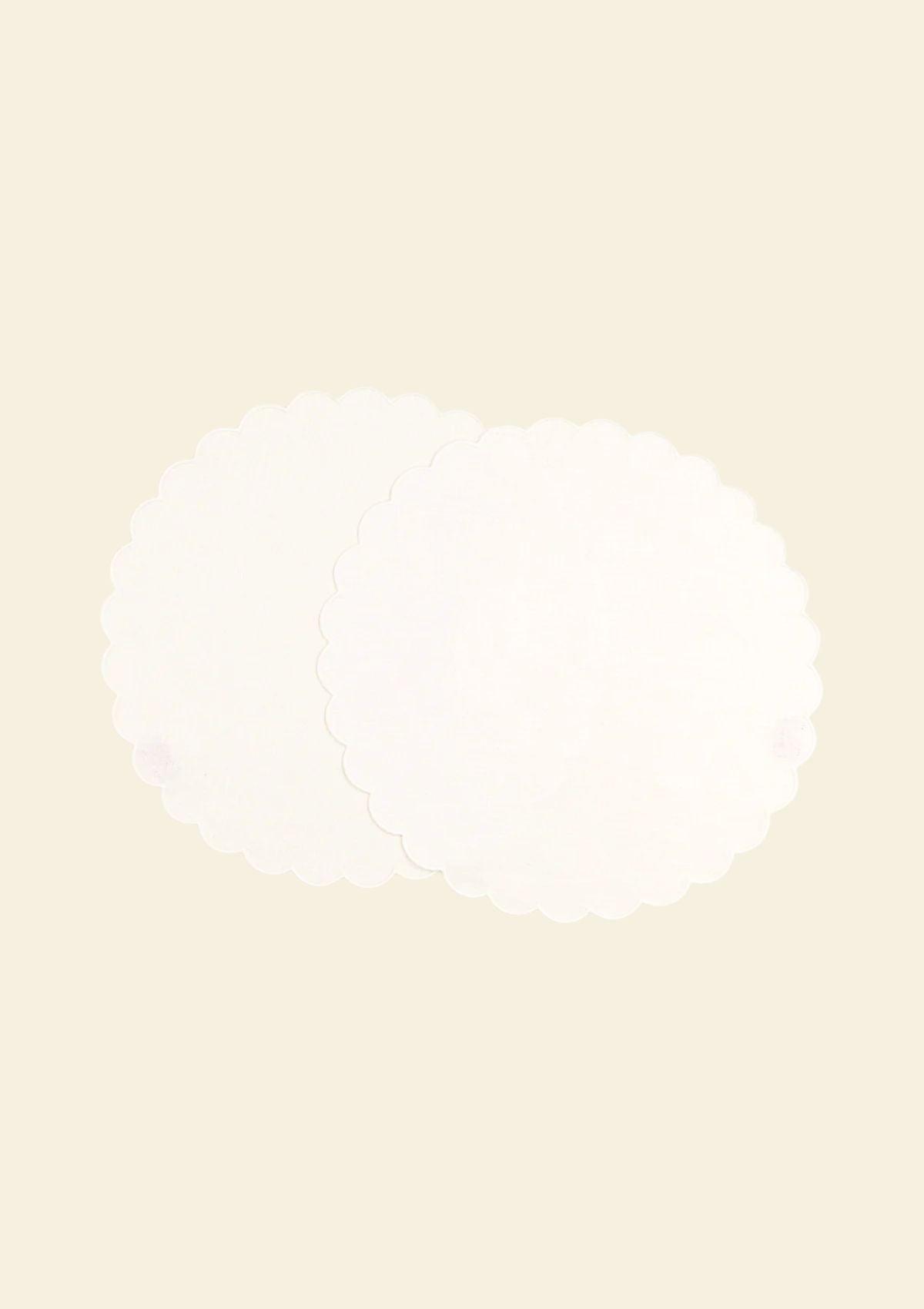 The White Linen Scalloped Round Placemats (Set of 2)