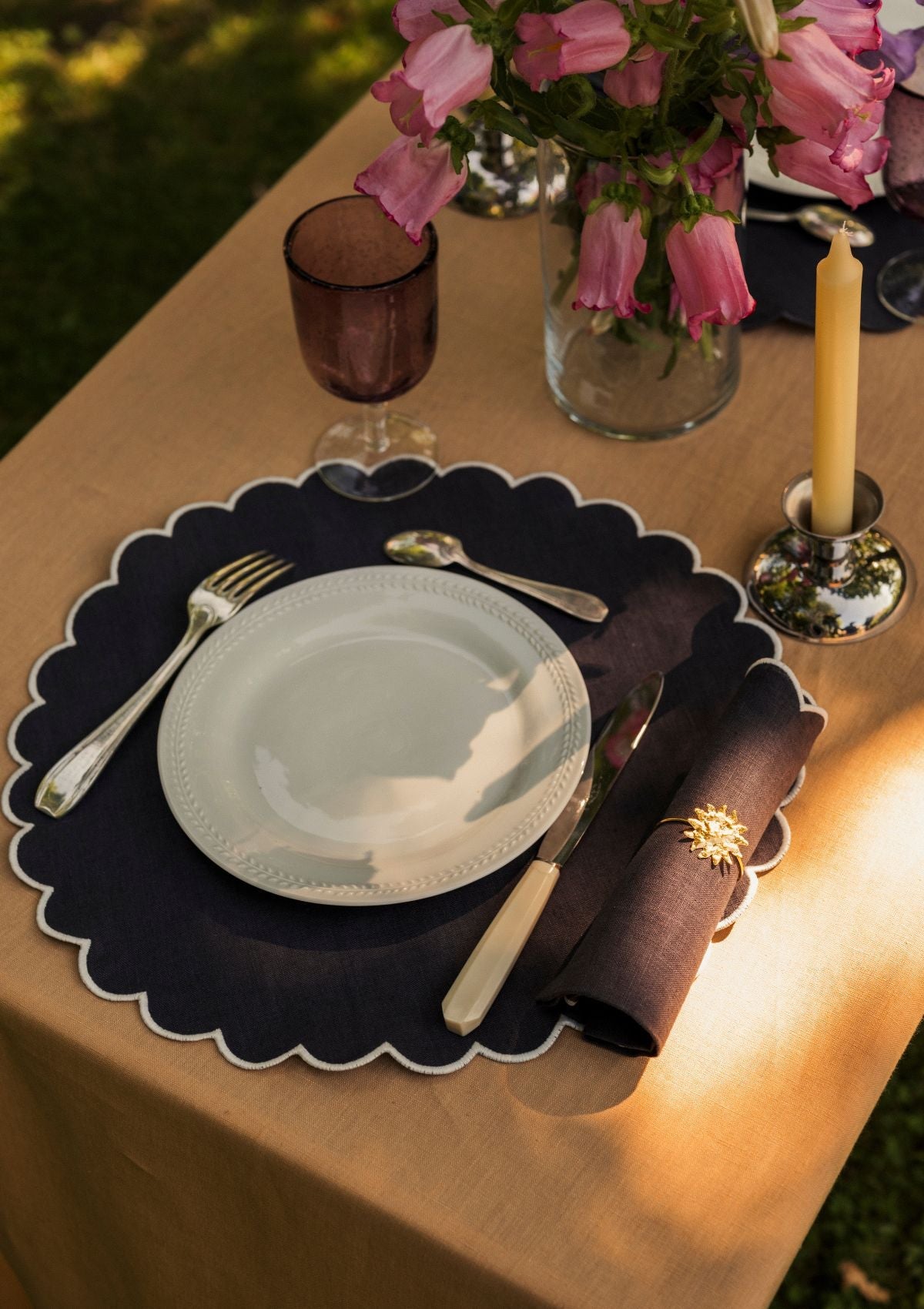 The Slate Blue and White Linen Scalloped Round Placemats (Set of 2)