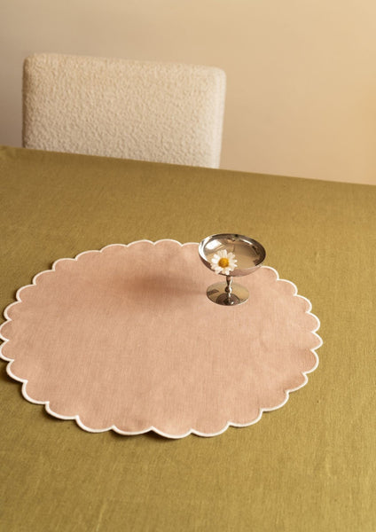 The Blushed pink and White linen scalloped round placemats (set of 2)