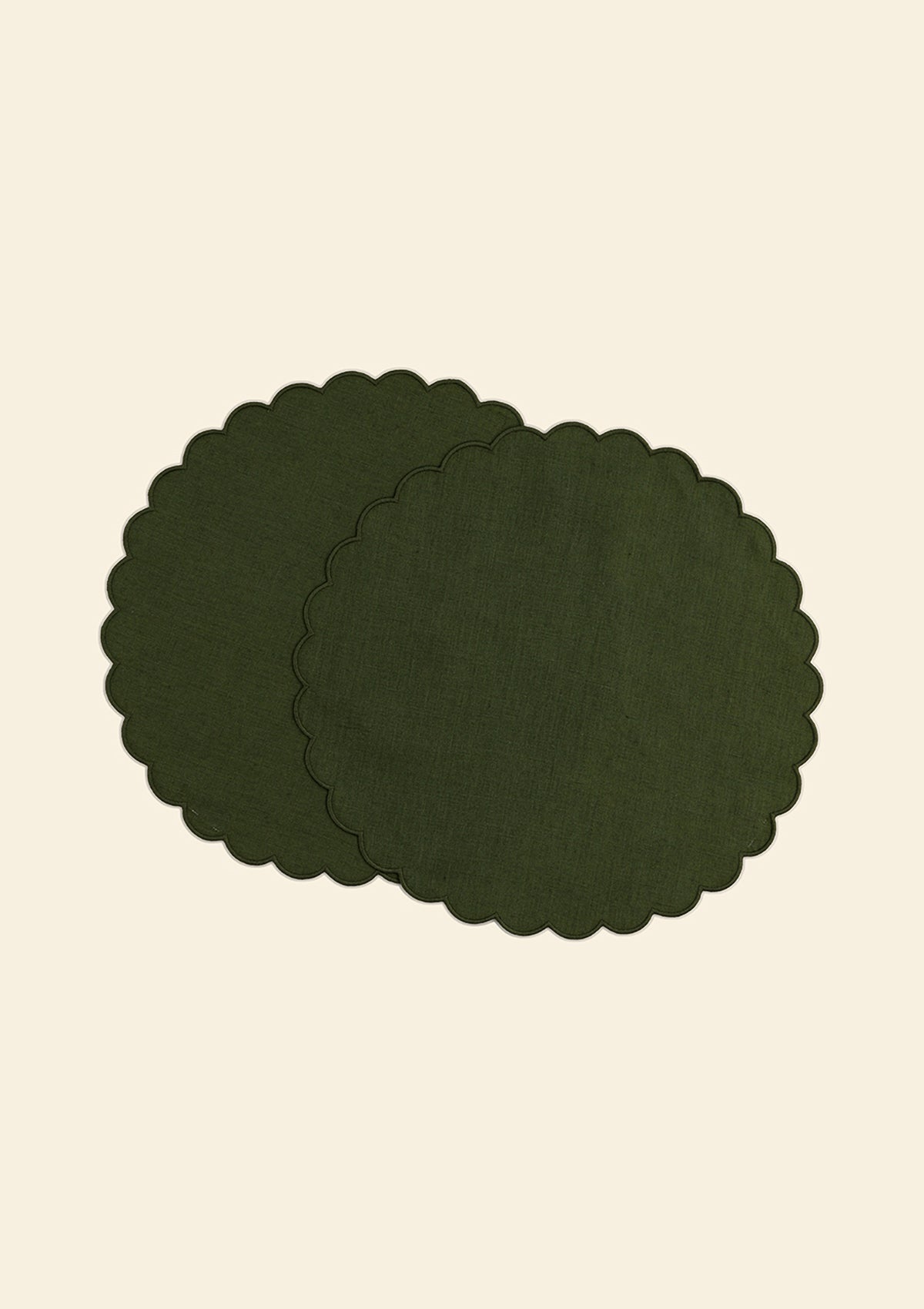 The Forest Green Linen Scalloped Round Placemats (Set of 2)