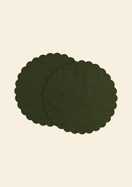 The Forest Green Linen Scalloped Round Placemats (Set of 2)