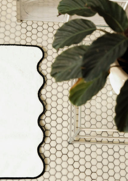 Ivory & Black Cotton Wavy Bath Mat