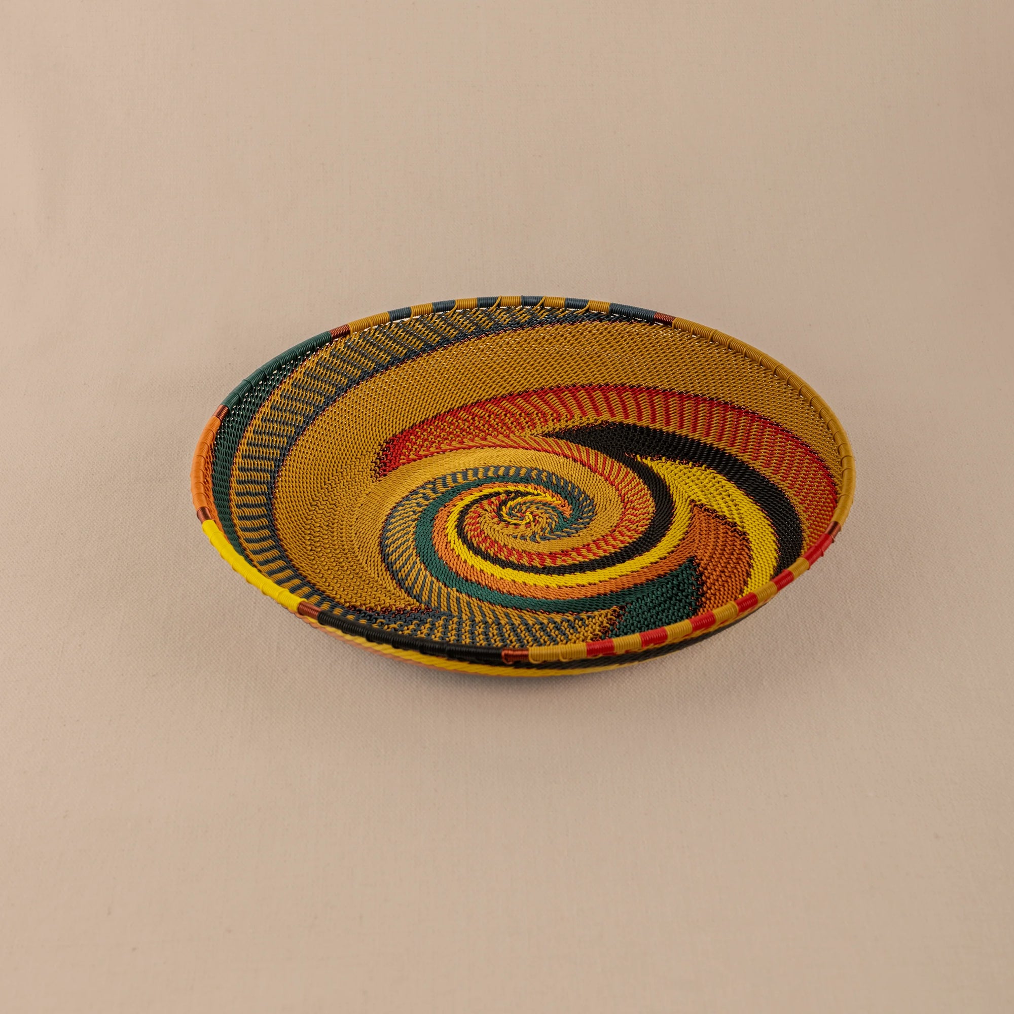 Tray Round - Zulu Earth