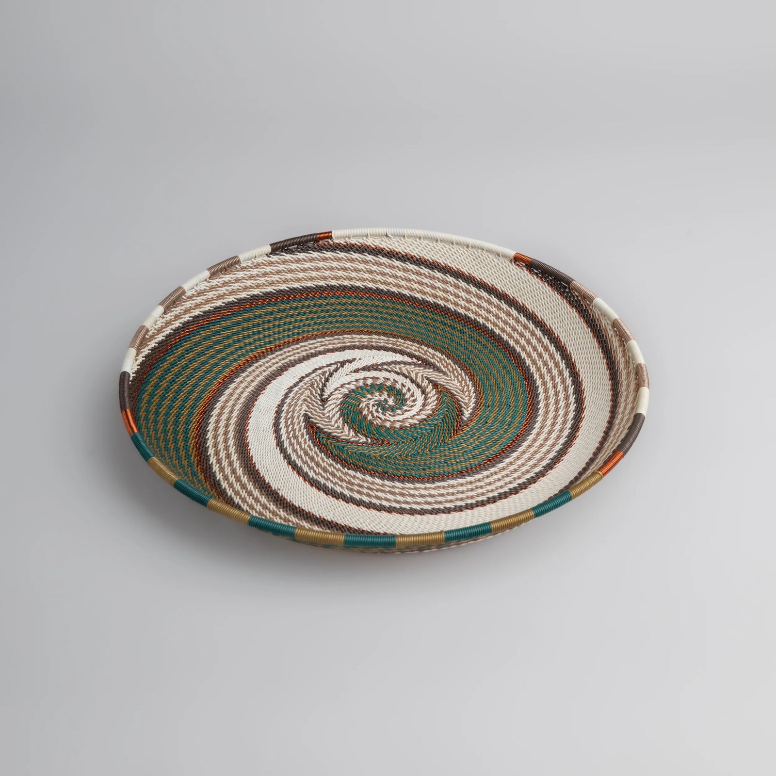 Tray Round - New Earth II