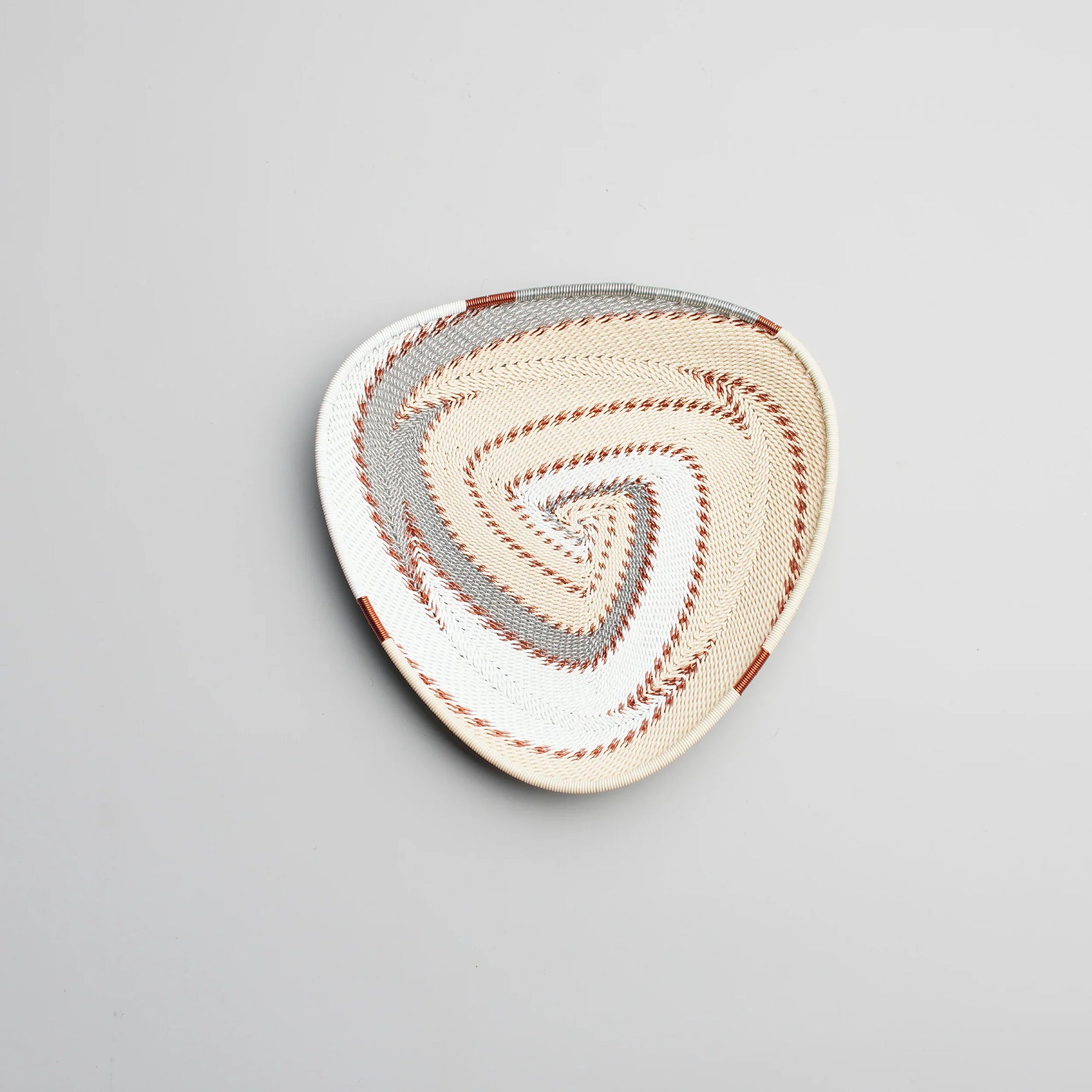 Triangle Basket - Ivory