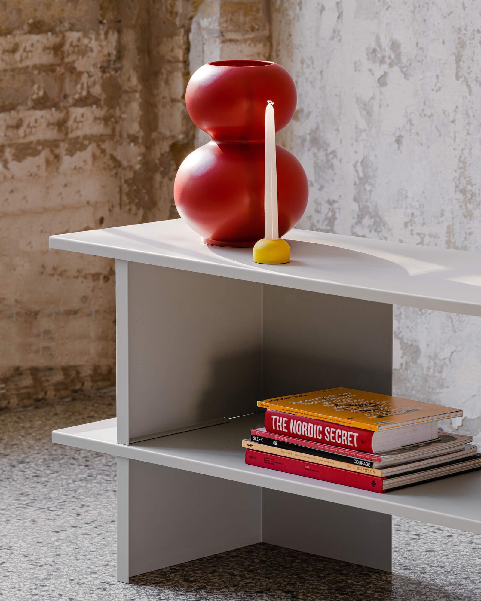 Tuga Vase