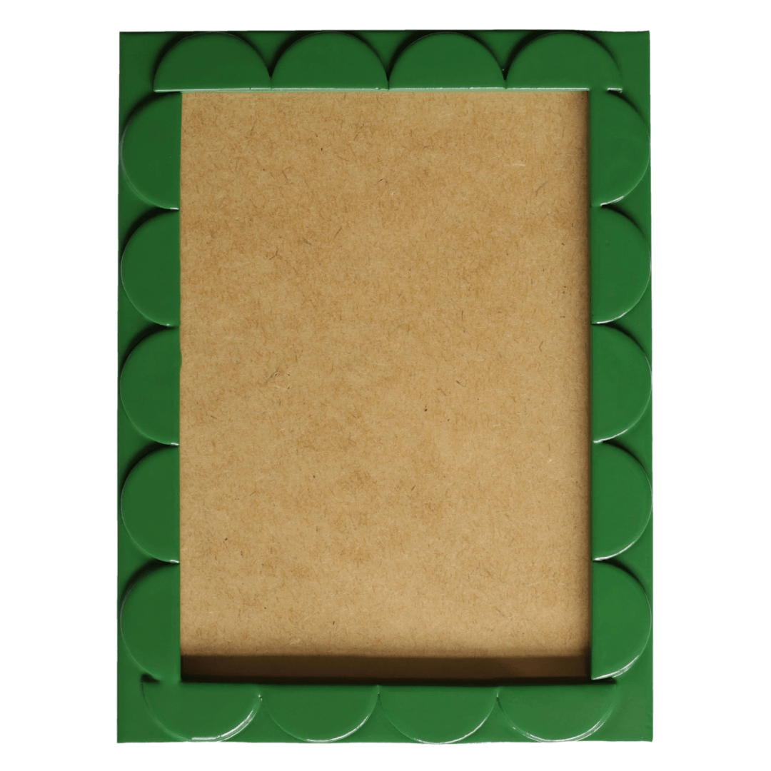 Emerald Green Laquered Scallop Frame