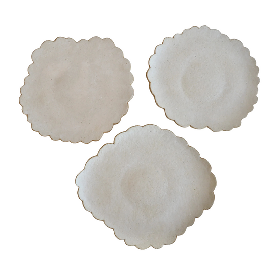 Ceramic Oatmeal Satin Scalloped Edge Plates