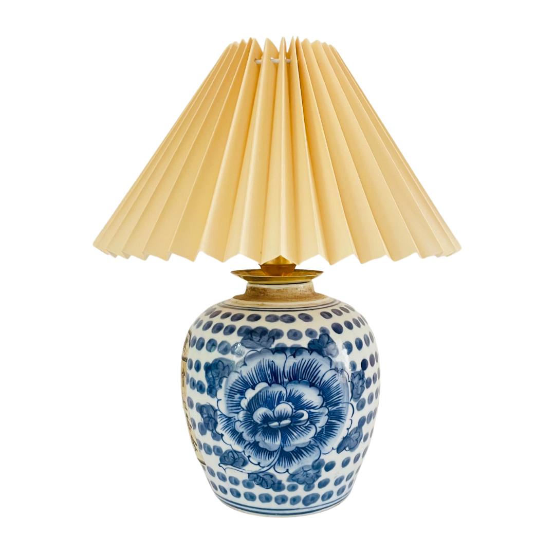 Antique Mini Chinese Jar Lamp