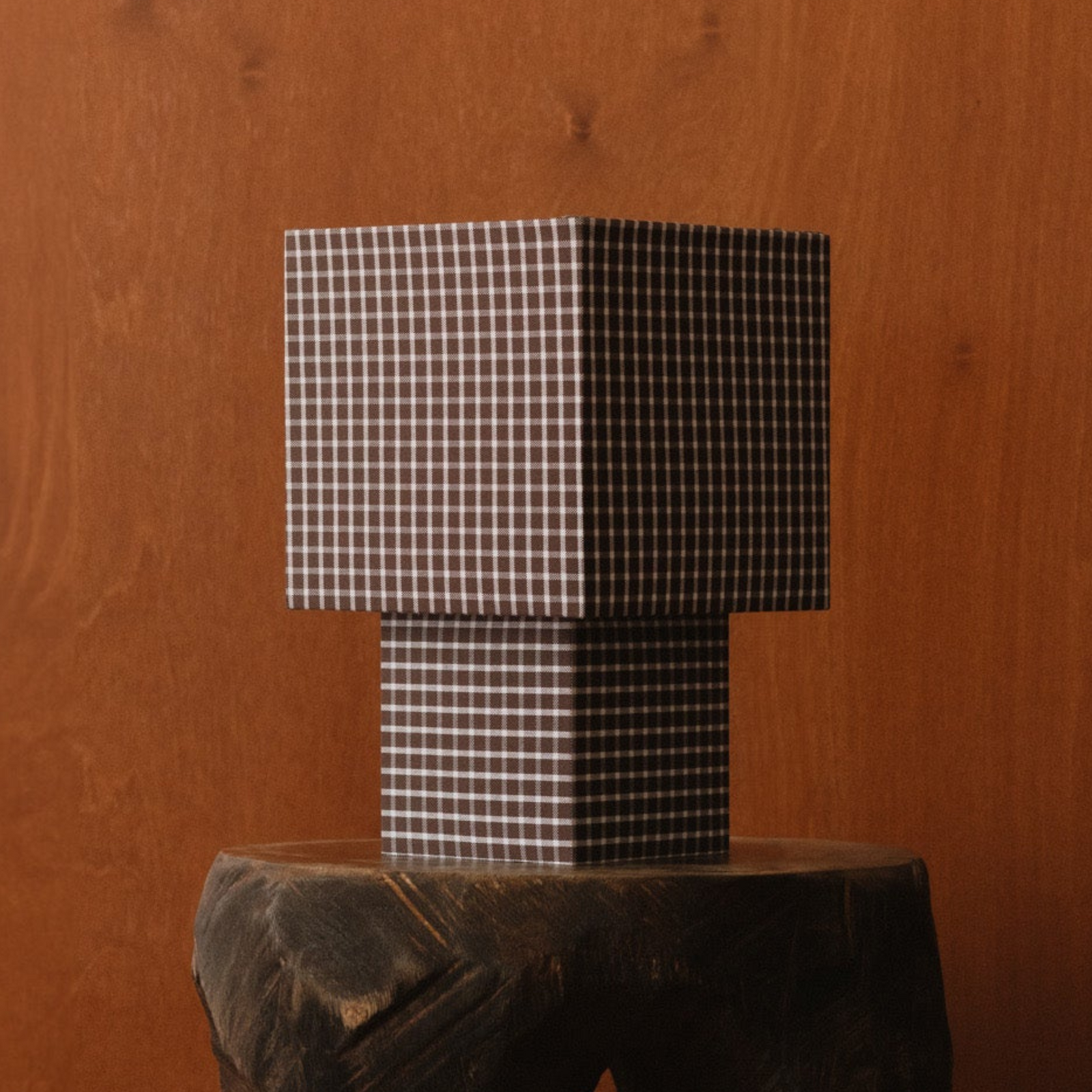 La Petite Boîte - Cody Brown Tartan Table Lamp