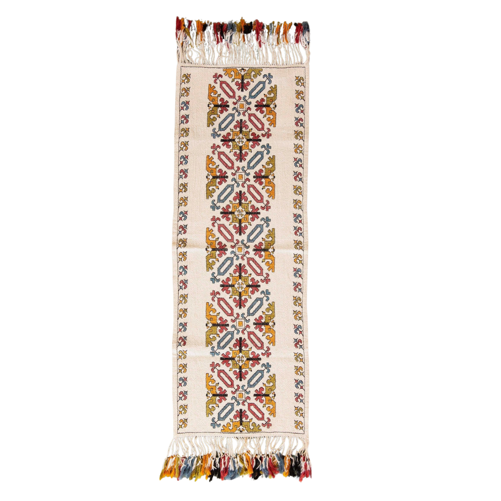 Kerasma Vintage Table Runner