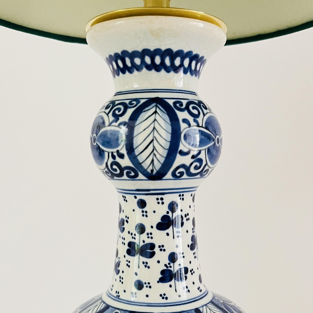 Antique Delft ‘Knobbelvaas’ Lamp