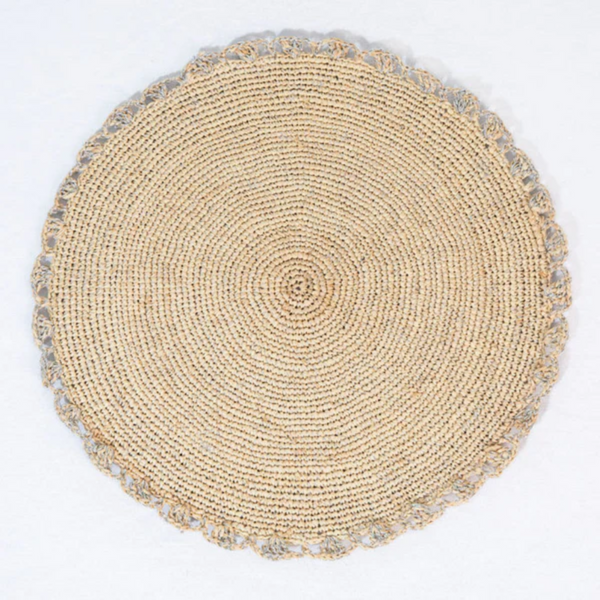 Metallic Aura Placemat, Woven Raffia Tabletop