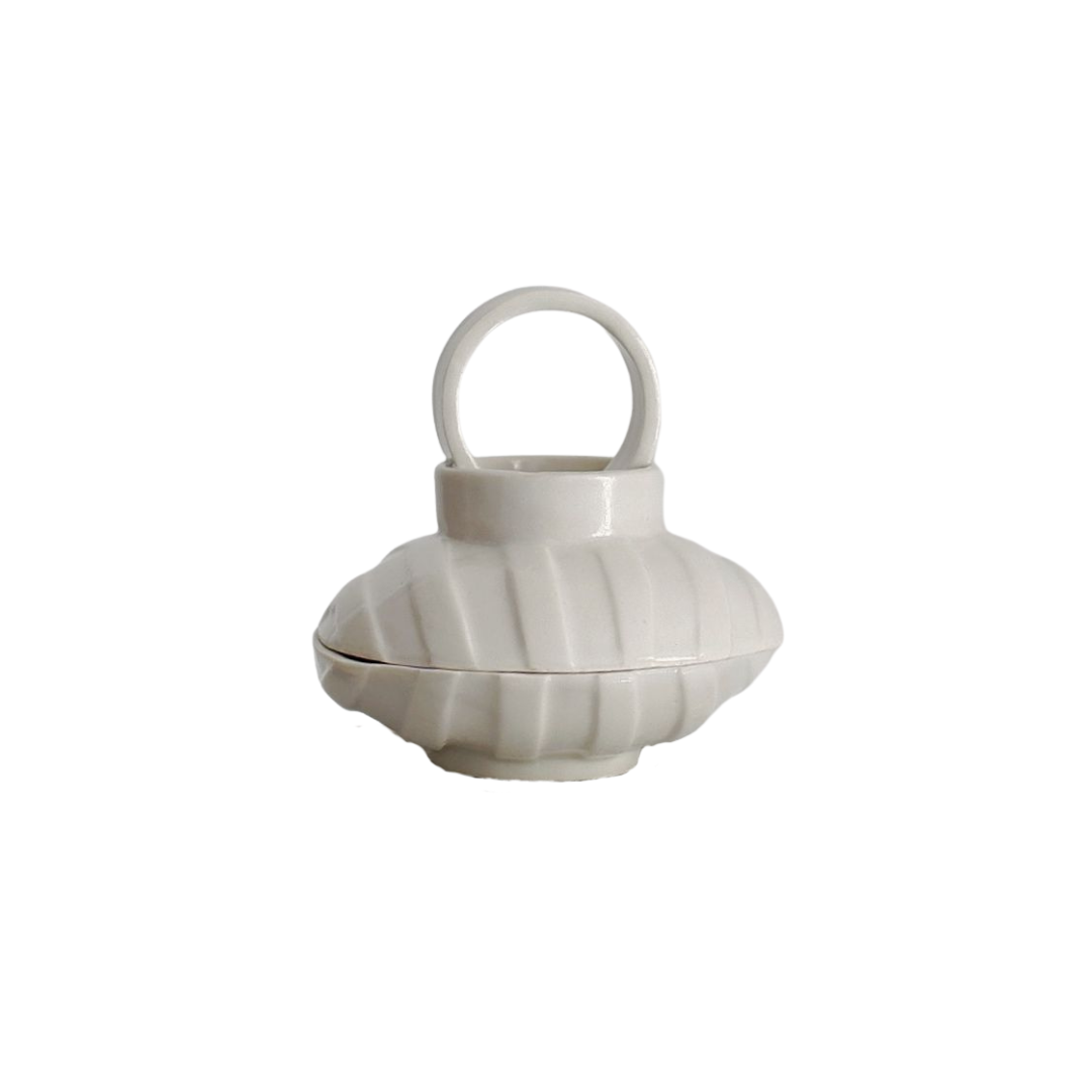 Takara - Porcelain Small Treasure Box