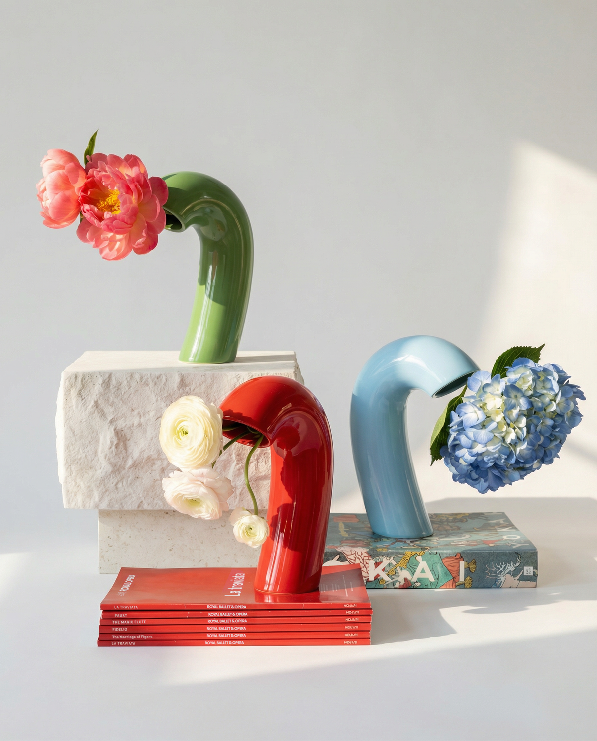 VITA Vase in Poppy Red