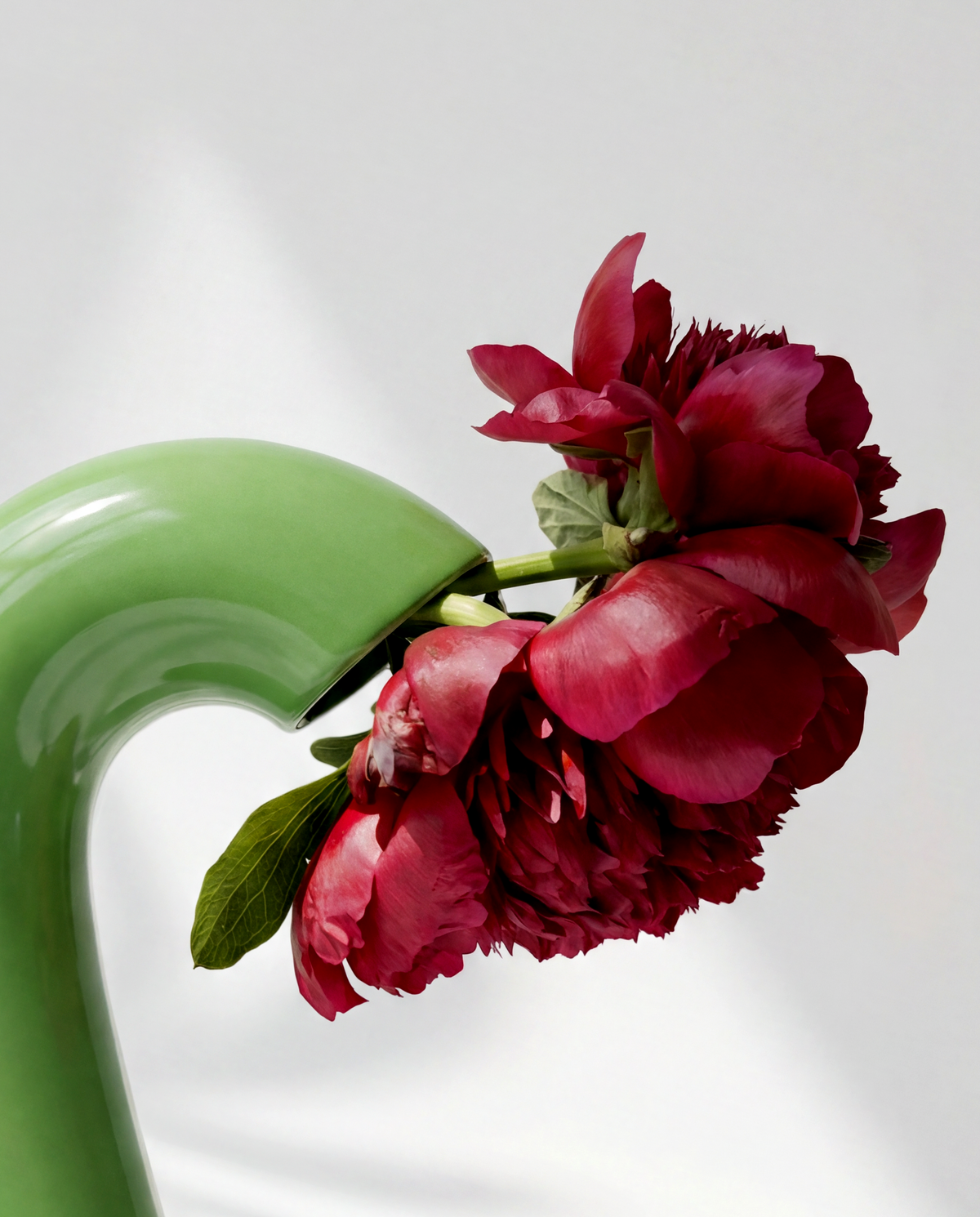 VITA Vase in Viridescent