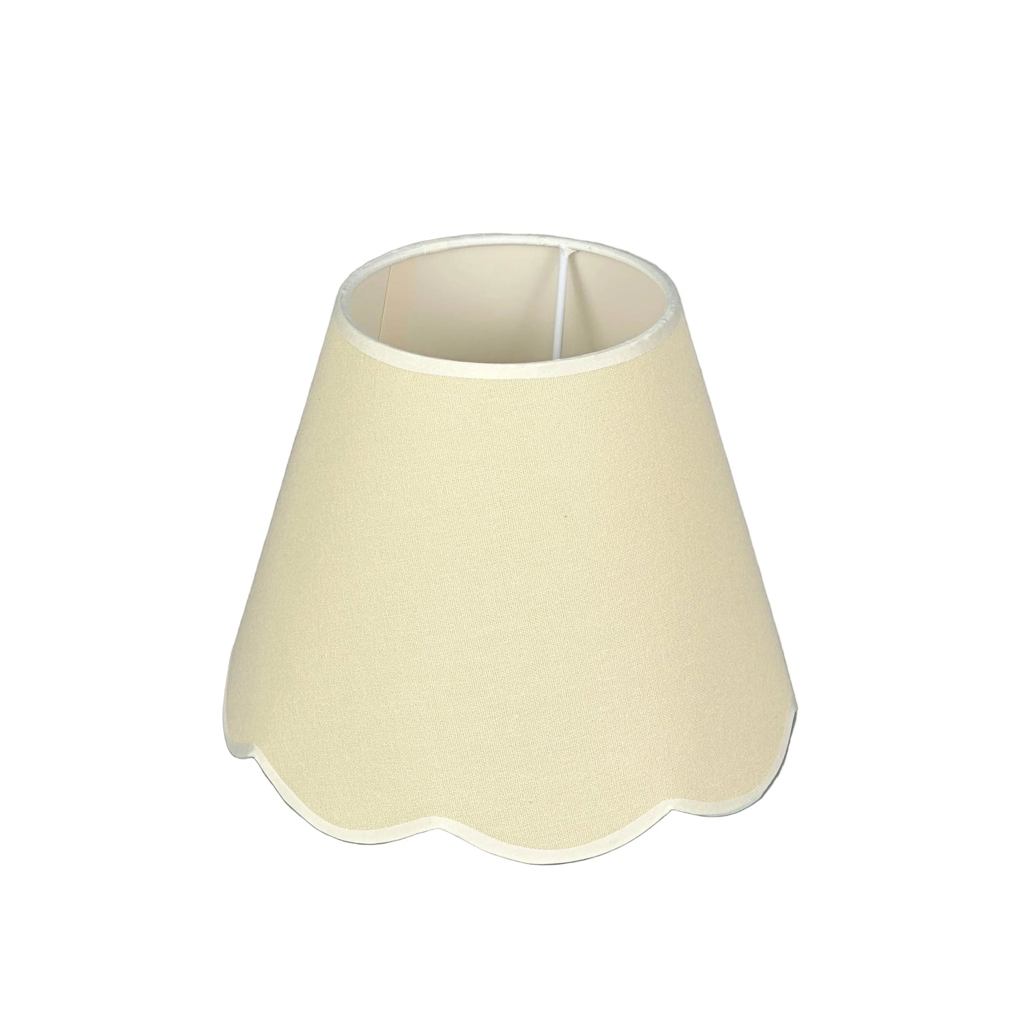 Lampshade White Scallop Large