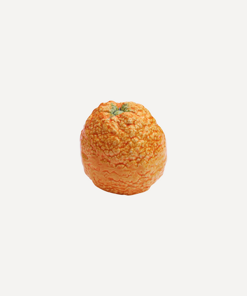 Handmade ceramic orange with glossy glaze by Marla Primrose – realistic artisan stoneware fruit decor handcrafted in the UK.