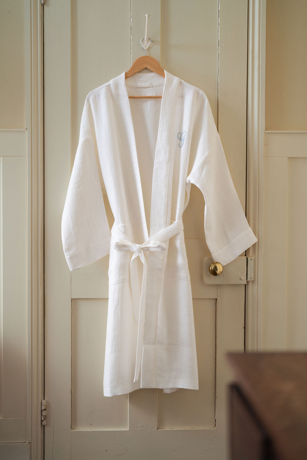 Liège Robe in Ivory White Waffle with White Hemstitch