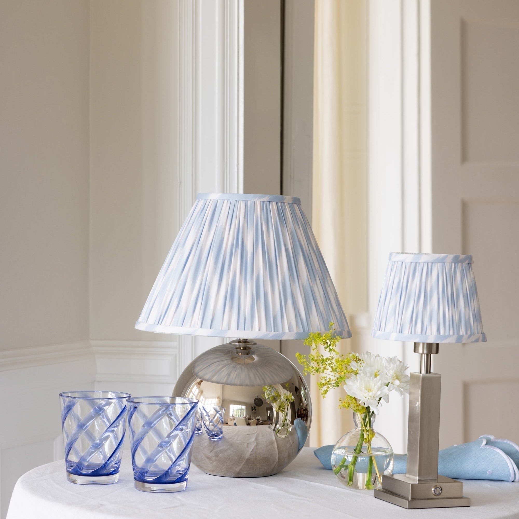 Chelsea Rechargeable Table Lamp