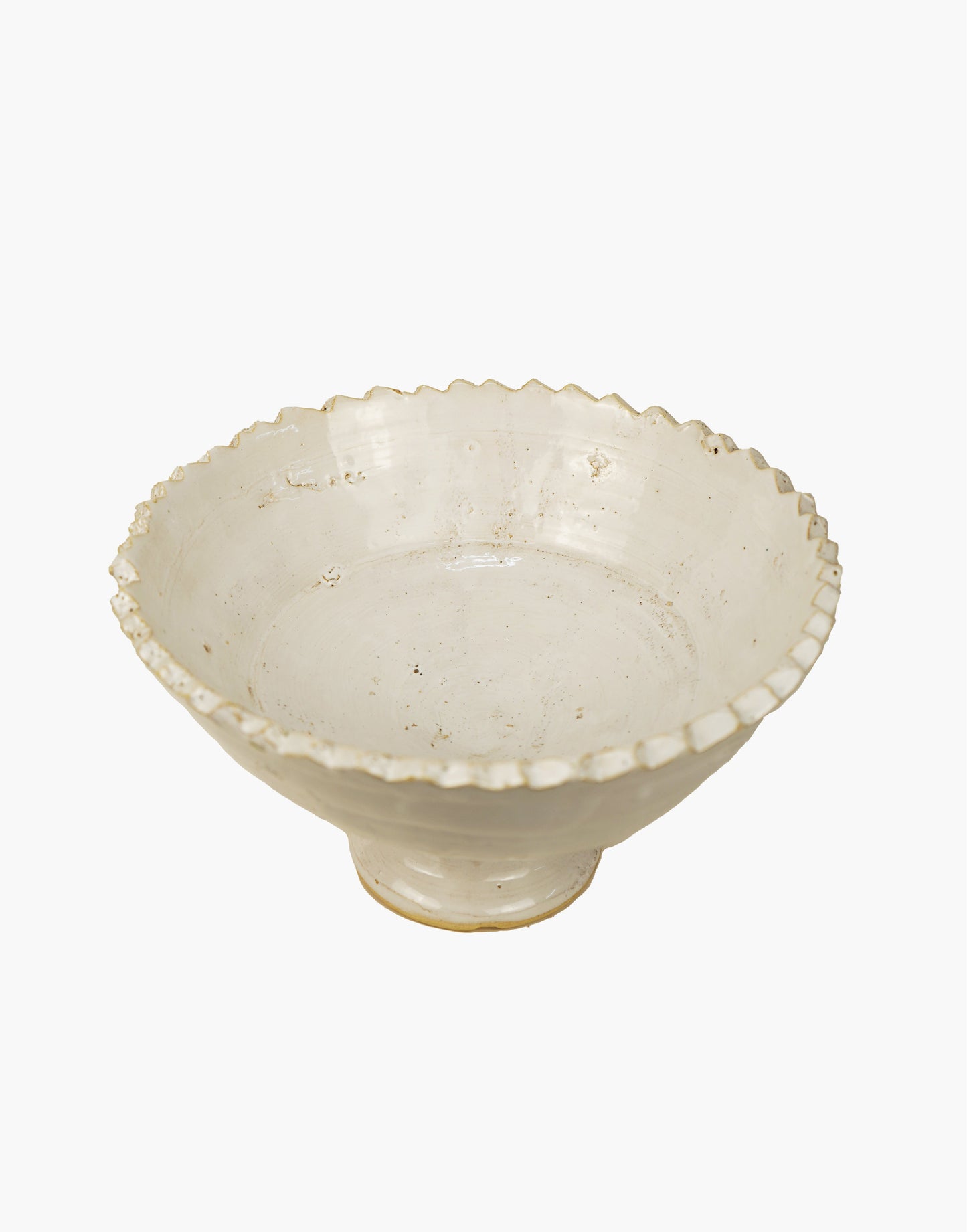 White Tamegroute Jagged Edge Pedestal Fruit Bowl