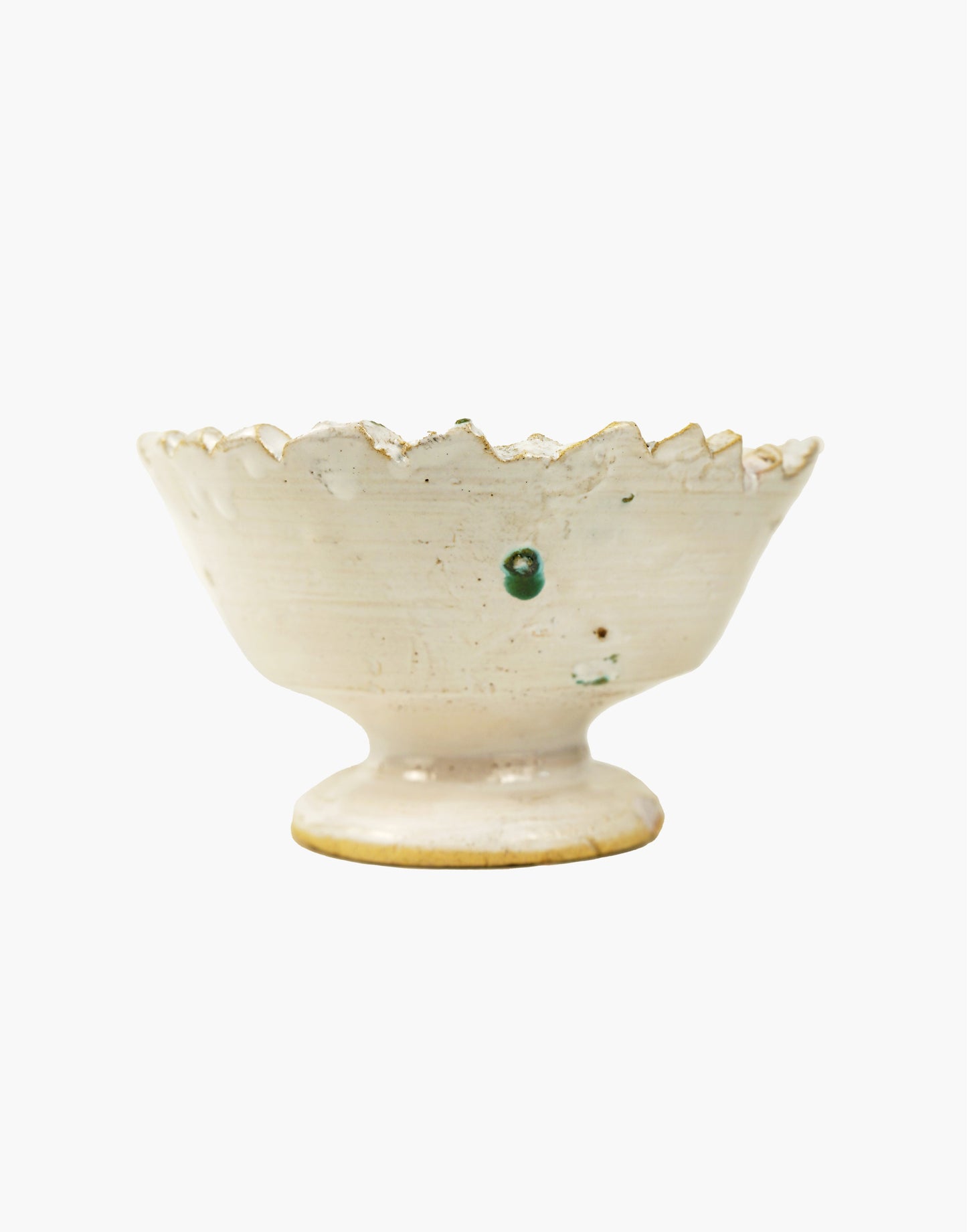 White Tamegroute Jagged Edge Pedestal Fruit Bowl