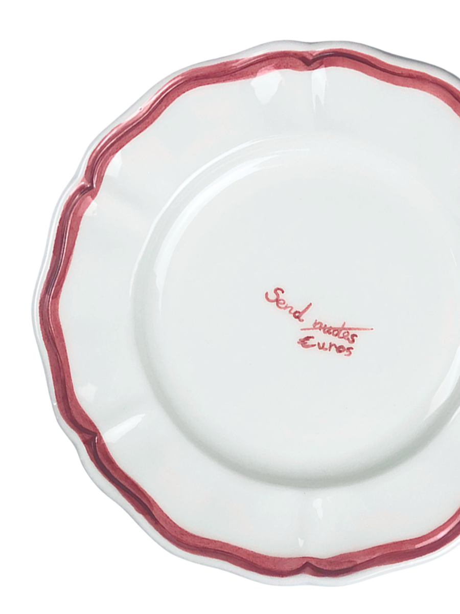 "Send N*des" Fil Rouge Plate