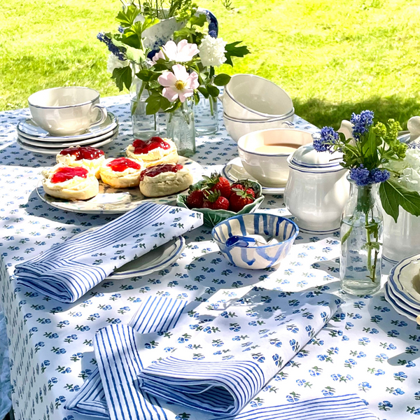 Blue Ditsy Napkin