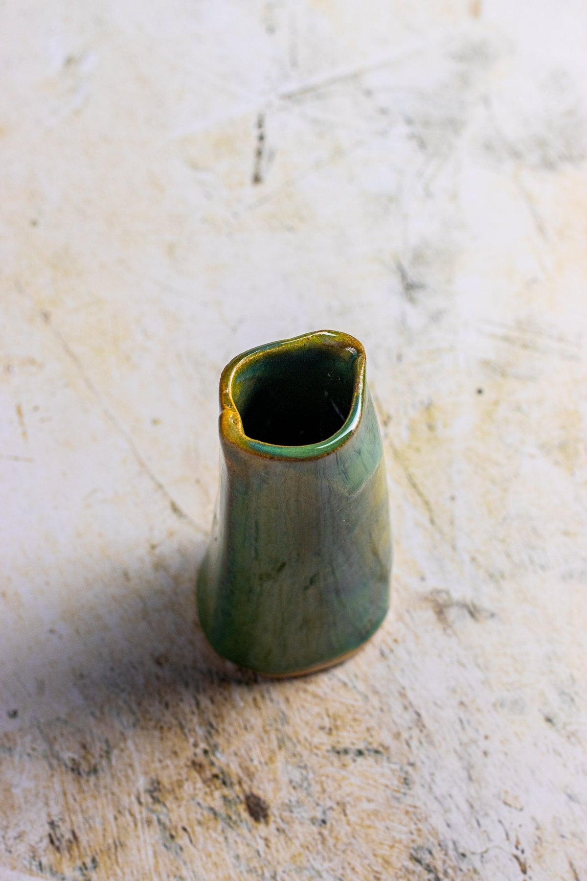 Millfield Oil Pourer
