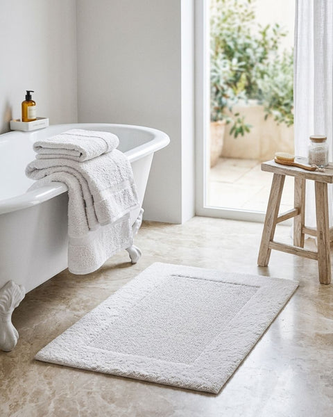 White Cotton Bath Mat, 2100 g