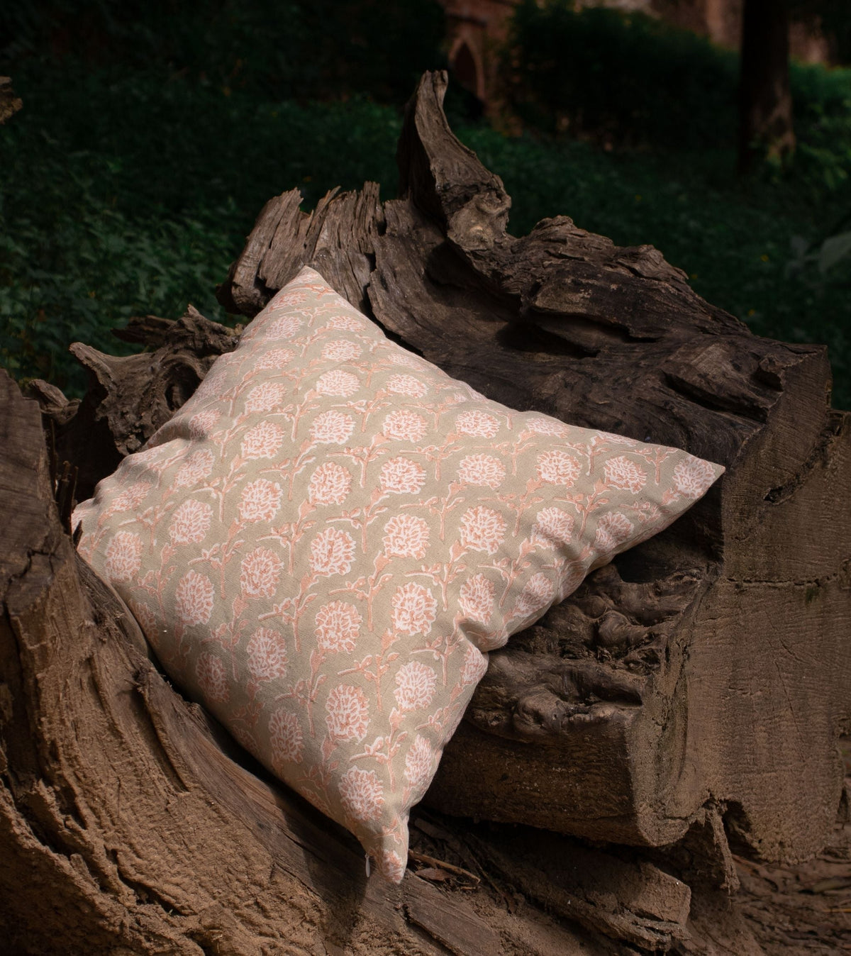 Nikhar Pure Linen Throw Pillow Cover - Gray & Dusty Pink