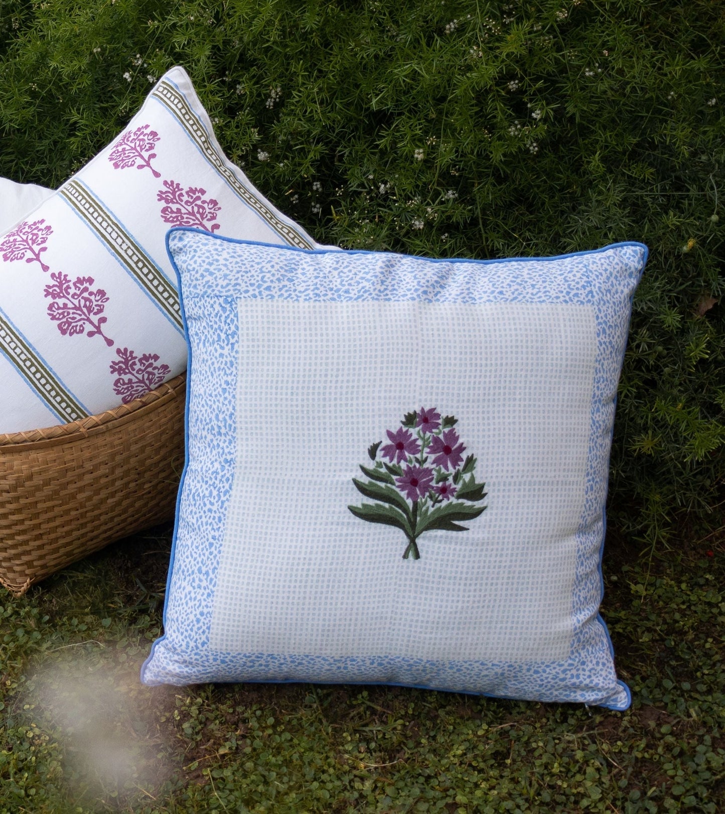Rumi Floral Embroidered Linen Pillow Cover – Blue