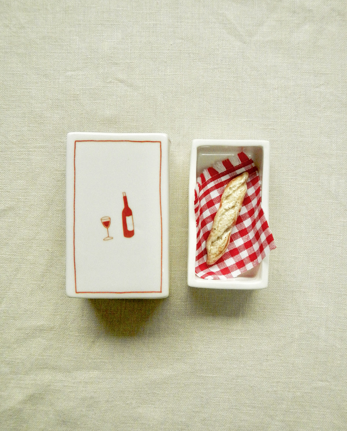 ‘Wine’ Ceramic Matchbox