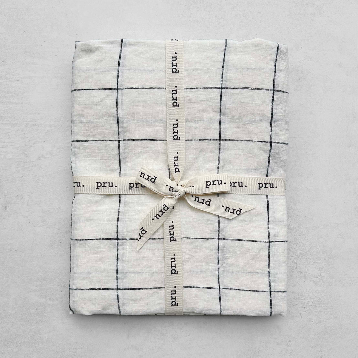 Travel Towel 100% OEKO-TEX® Certified Linen - Check