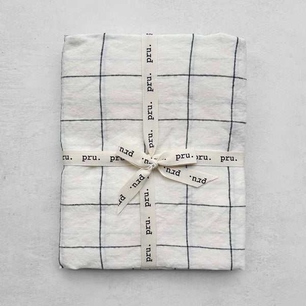 Travel Towel 100% OEKO-TEX® Certified Linen - Check